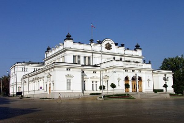 ГЕРБ започва консултации за правителство, БСП са първи