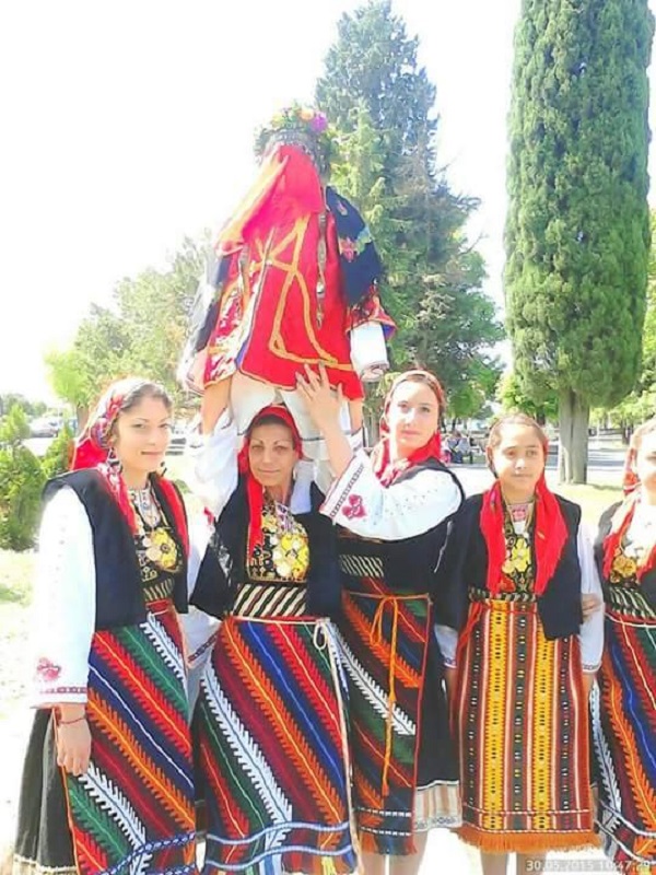 Първо място на Национален фолклорен събор за факийския състав „Здравец”