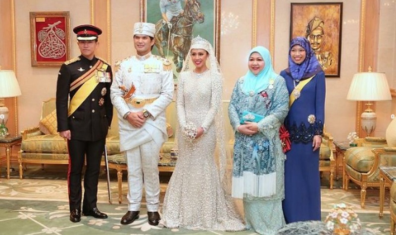 Първа кралска сватба за годината: Султанът на Бруней омъжи дъщеря си за братовчед ѝ 