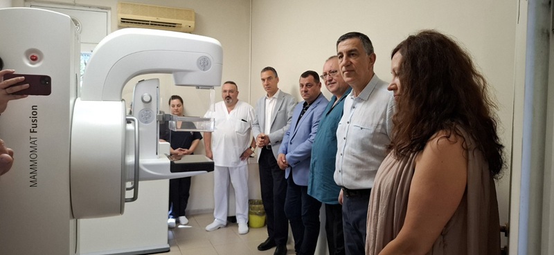 В Бургас представиха най-новата мамографска система от последно поколение