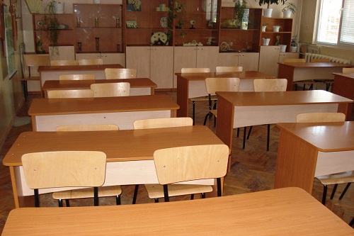 4 училища в Бургас измиват срама от външното оценяване на седмокласниците