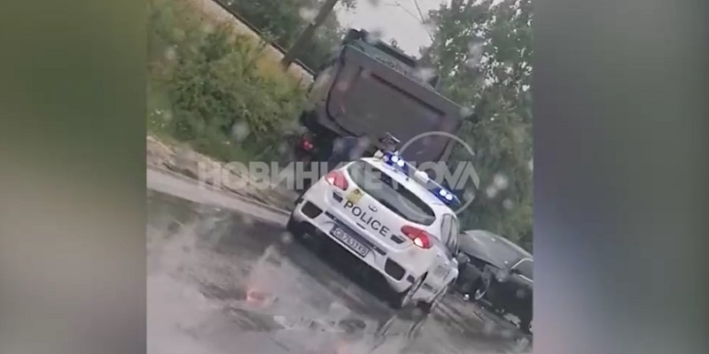 Служители на НСО пострадаха при катастрофа в Пловдив