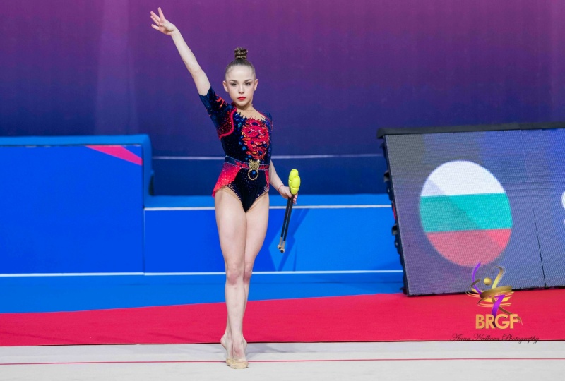 Стилияна Николова взе сребро, Дара Стоянова бронз в крос битките на Европейската купа в Бургас