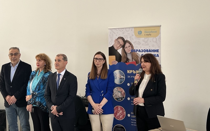 БДУ проведе традиционния си Ден на отворените врати, дойдоха стотици заинтересувани кандидат-студенти