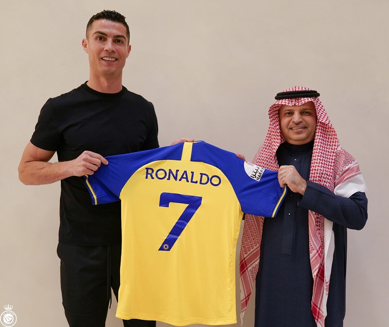 Не се намери европейски отбор за Роналдо, португалецът вече е част от Ал-Насър