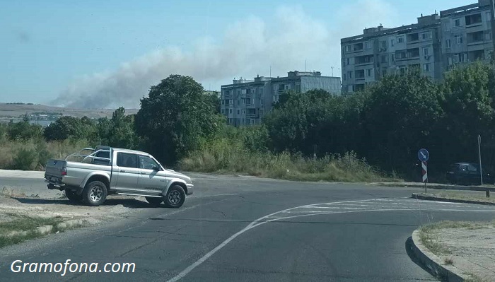 Пожар в село Равна гора