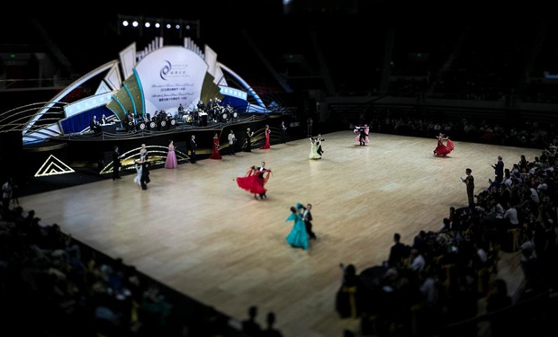 Бургас ще е домакин на Световно първенство по състезателни танци