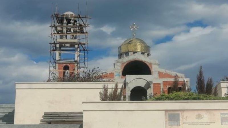 Новостроящ се храм в Сливен стана жертва на вандали