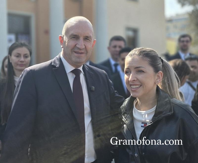 Румен Радев от Карнобат: На 19 април трябва да накажем политиците, обещали на хората златен дъжд от инвестиции