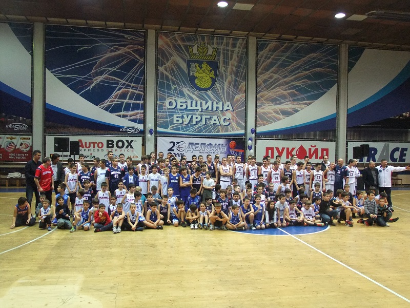 БК "Делфин" отбеляза с грандиозно шоу юбилея си