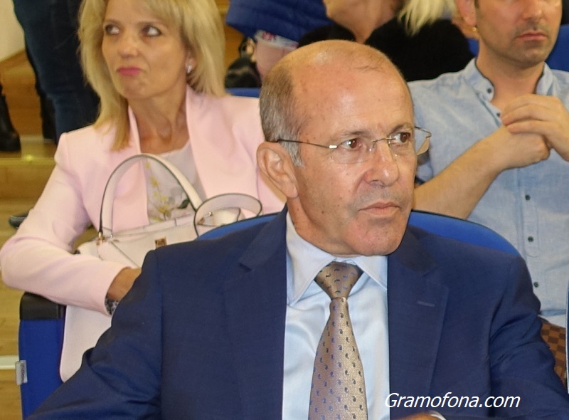Бившият кмет на Приморско оглави Дирекцията по безопасност на храните в Бургас