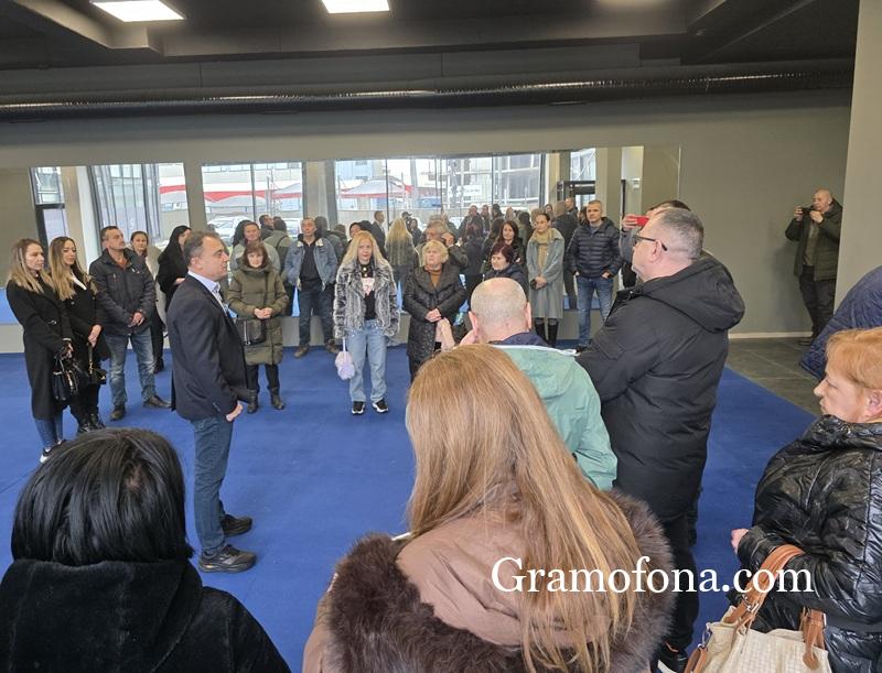 Защо 5 години собственици на апартаменти не могат да влязат в жилищата си в Бургас