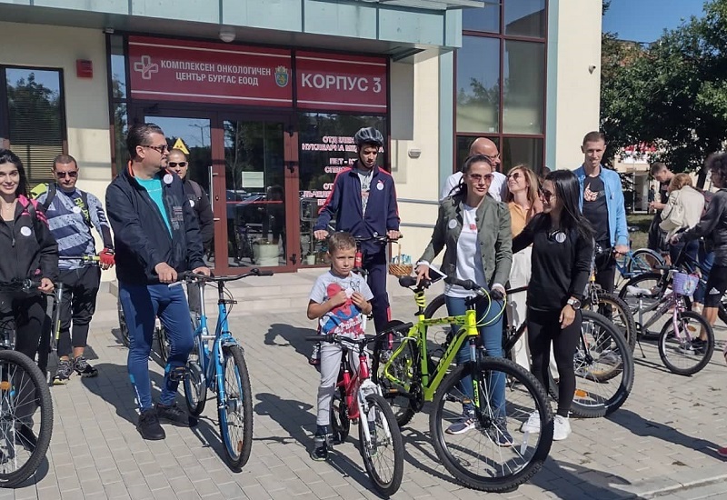 Актрисата Гергана Стоянова отново поведе велотура в подкрепа на онкоболните пациенти