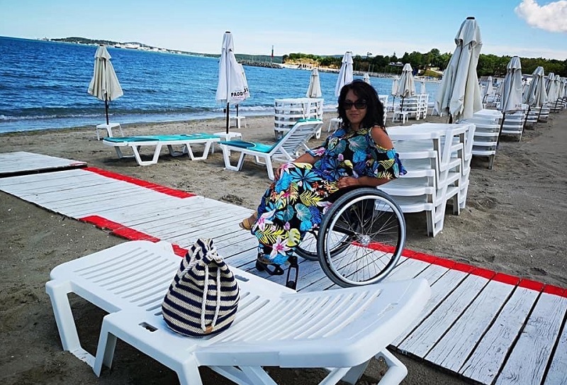 Плажът в Крайморие - първият в България със сертификат, че е напълно достъпен за хора с увреждания