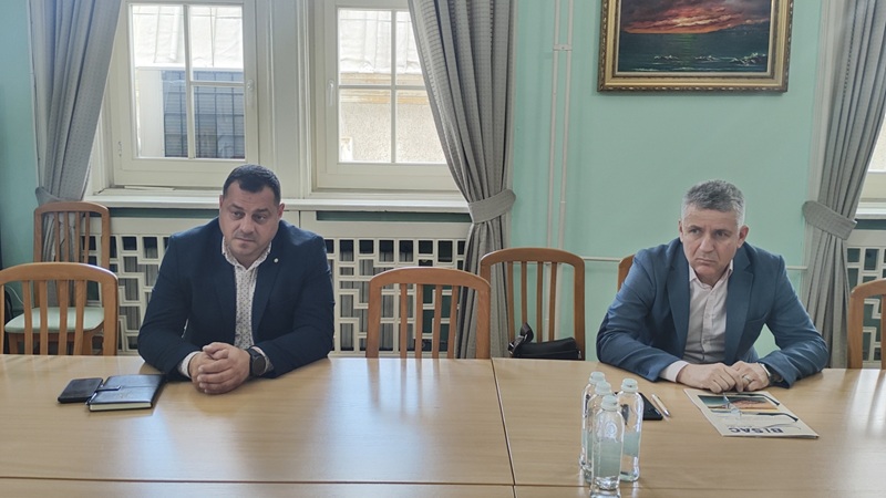 Институциите обсъдиха състоянието на плажните ивици 