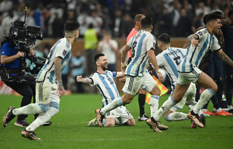Аржентина спечели Мондиала след инфарктен финал