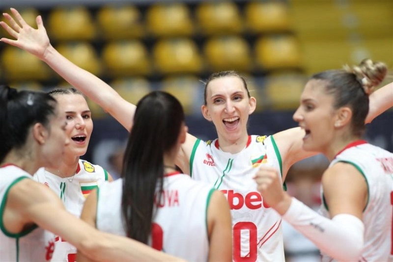 България надви Румъния след петгеймова драма и е на осминафиналите на Евроволей 2023 за жени