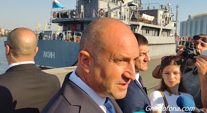 Президентът Румен Радев връчва втория мандат днес