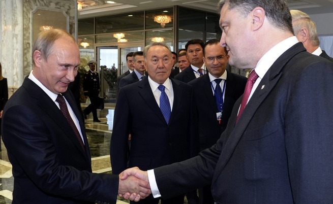 Порошенко и Путин се разбрали за спиране на огъня в Източна Украйна