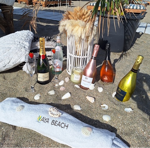 Ако обичате вкусната кухня и изискания уют - посетете непременно VAYA Burgas Beach Bar