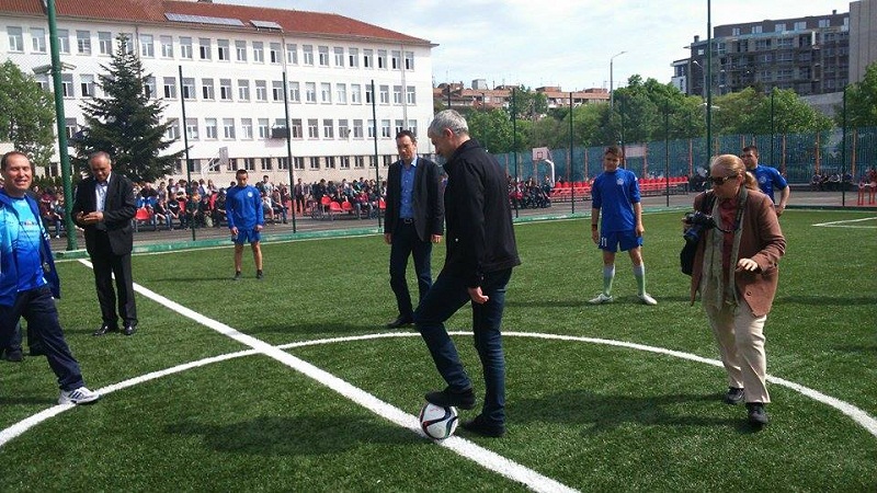 Кметът и Златко Янков дадоха старт на спортния празник в Електрото