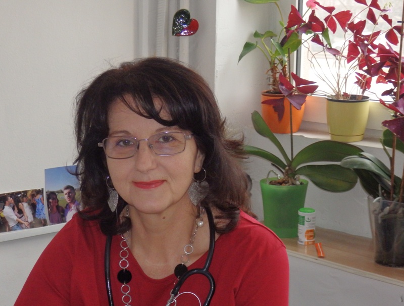 Д-р Евелина Иванова към хората с диабет тип 2: Водете си дневник и записвайте какво и по колко ядете