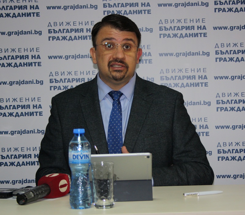 Депутатът Настимир Ананиев: Пешеходната пътека трябва да се третира като тротоар