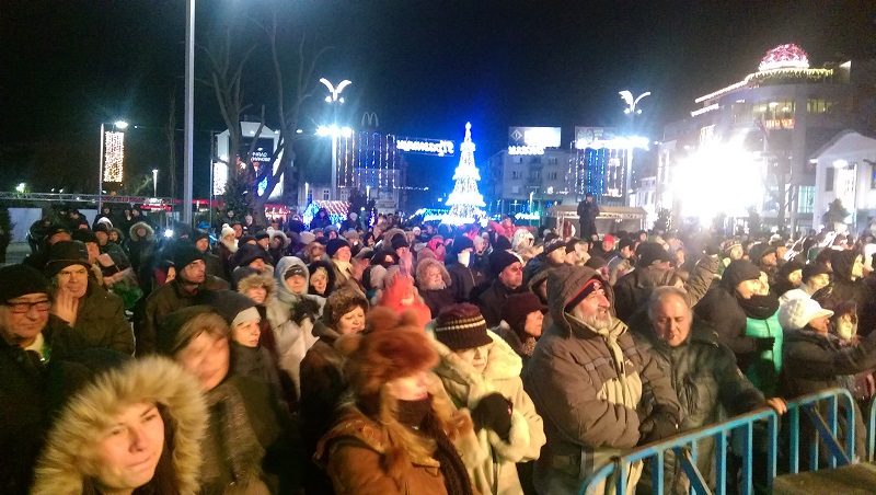 Да ни е честита Новата 2015-та година