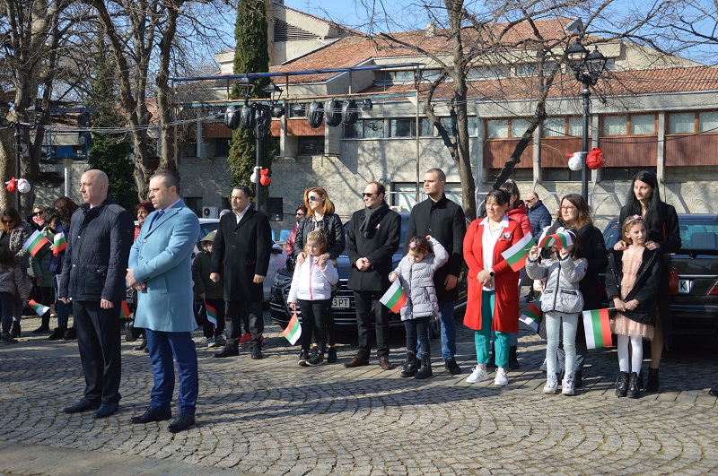 В Созопол отбелязаха националния празник