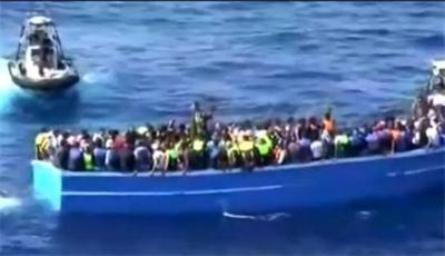 Лодка с мигранти потъна край Либия
