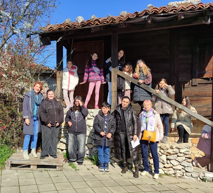 Деца разказват за Странджа и змейовите къщи