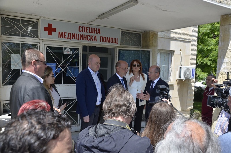 Двама министри откриха филиала на Спешна помощ в Приморско 