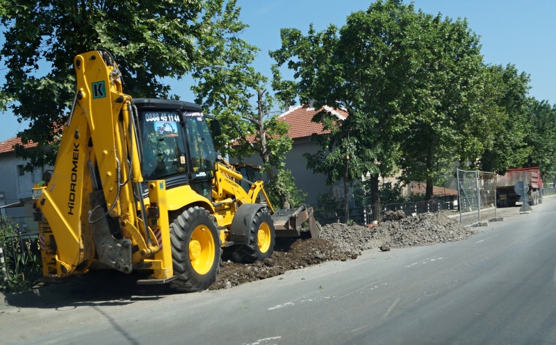 Избират фирми, които да асфалтират пътища в община Руен