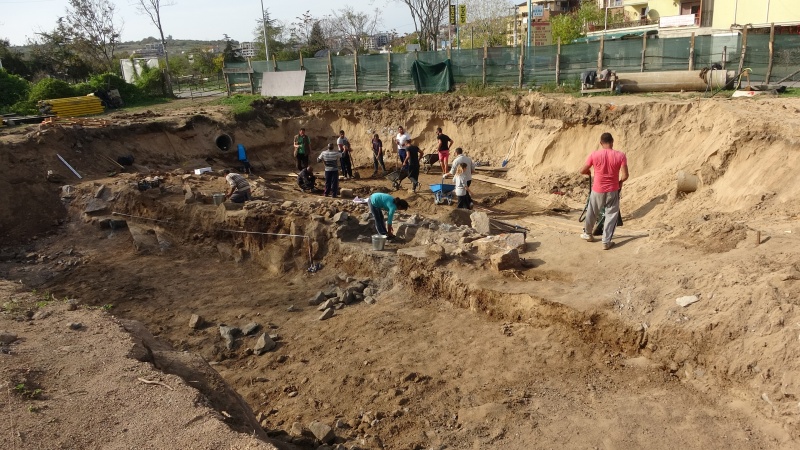 Античният некропол в Созопол поднася изненади (СНИМКИ)