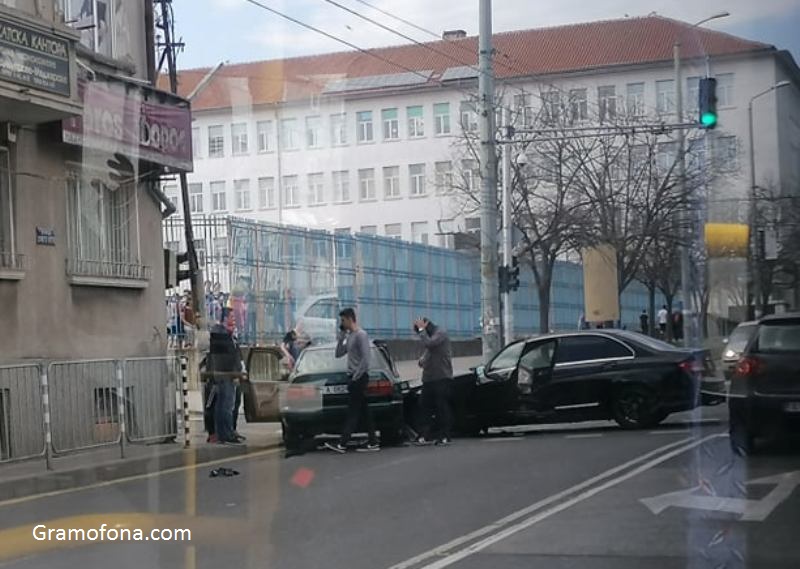 Катастрофа на възлово кръстовище в Бургас
