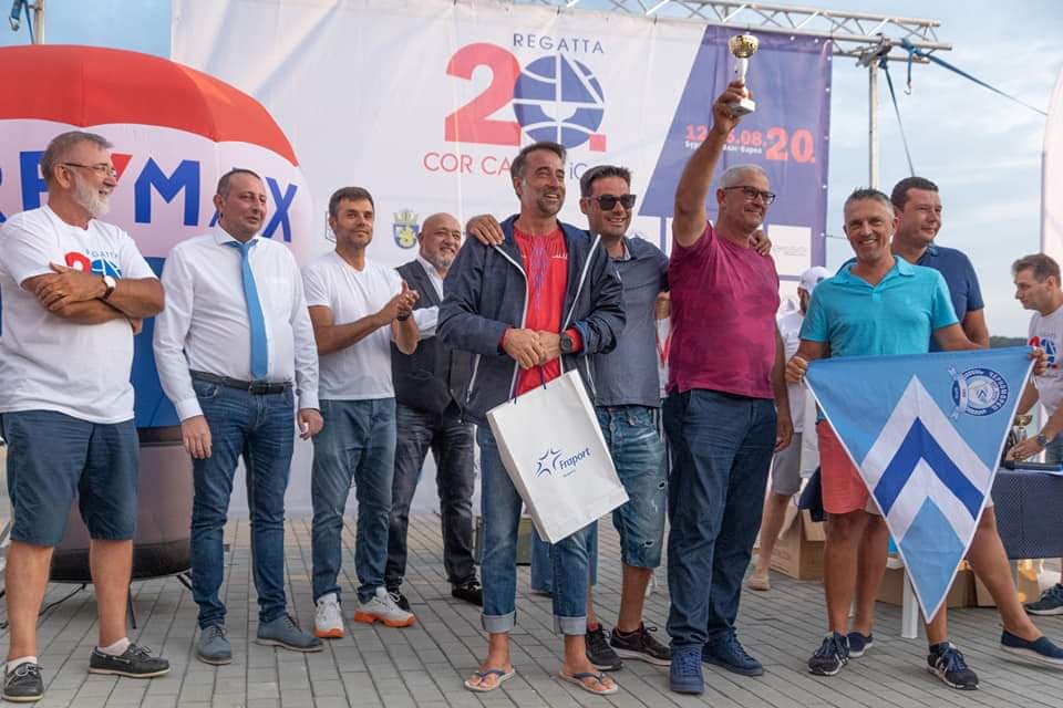 Бургаските ветроходци спечелиха куп титли на юбилейната регата „Кор Кароли“