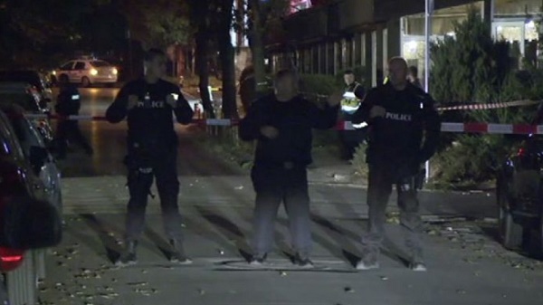 Среднощна стрелба в София, двама са ранени