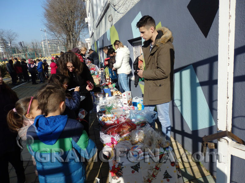 Бургаски деца помагат на Хитрино