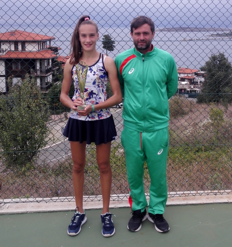 Иван Пенев и Денислава Глушкова са шампиони на „Санта Марина Джуниър Къп“