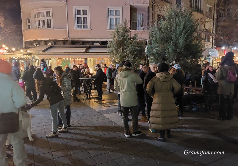 Бургаските младежи от 90-те отново си правят среща на Дупките
