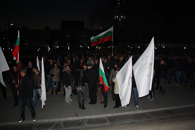 По РПУ-та в Бургас проверявали кой къде е бил на снощния протест