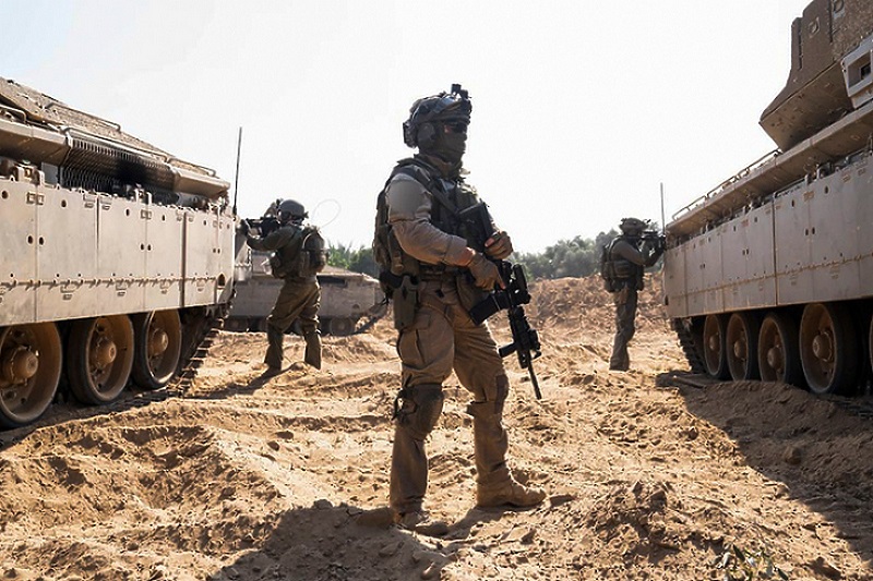 Израелската армия превзе административните сгради в Газа