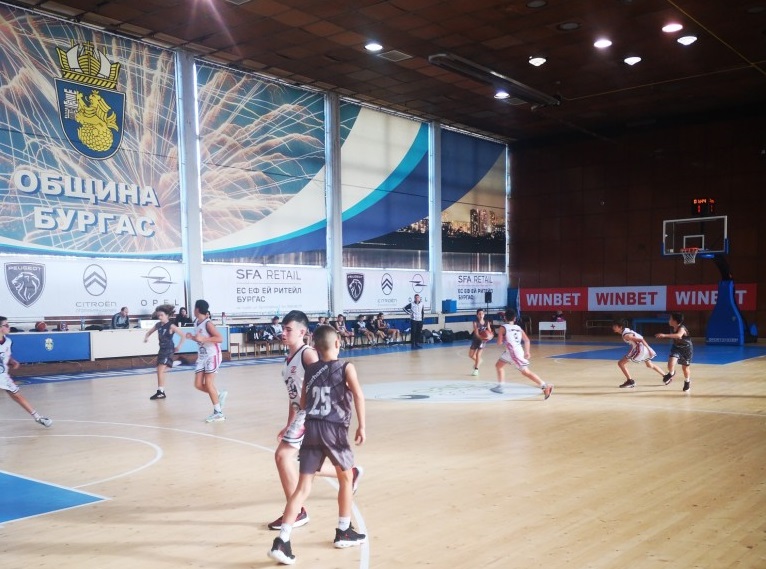 Баскетболният „Черноморец“ е домакин на детски турнир