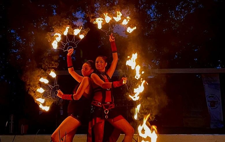 Огнено шоу и рок концерти ще забавляват жителите и гостите на Китен през август