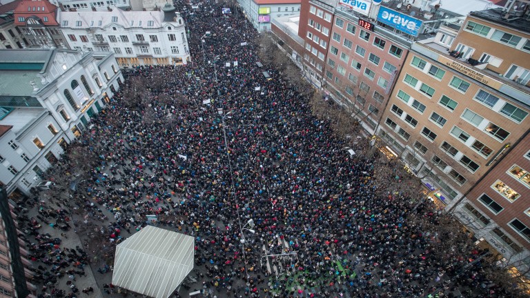 Протест заради мерките срещу COVID-19 в Словакия