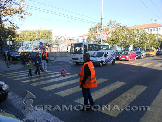 АПИ дава 300 хиляди за обновяването на пешеходни пътеки