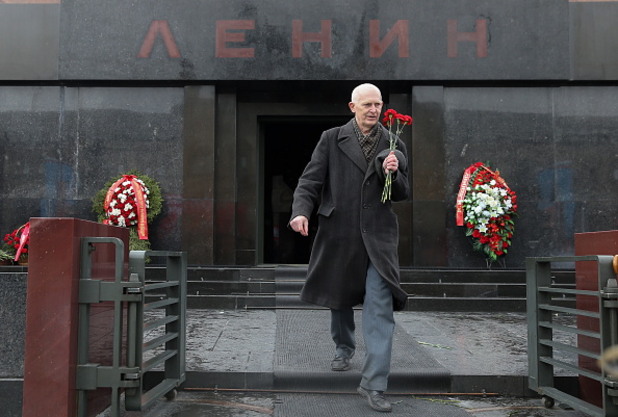 Руски депутат иска да се демонтира мавзолеят на Ленин от Червения площад
