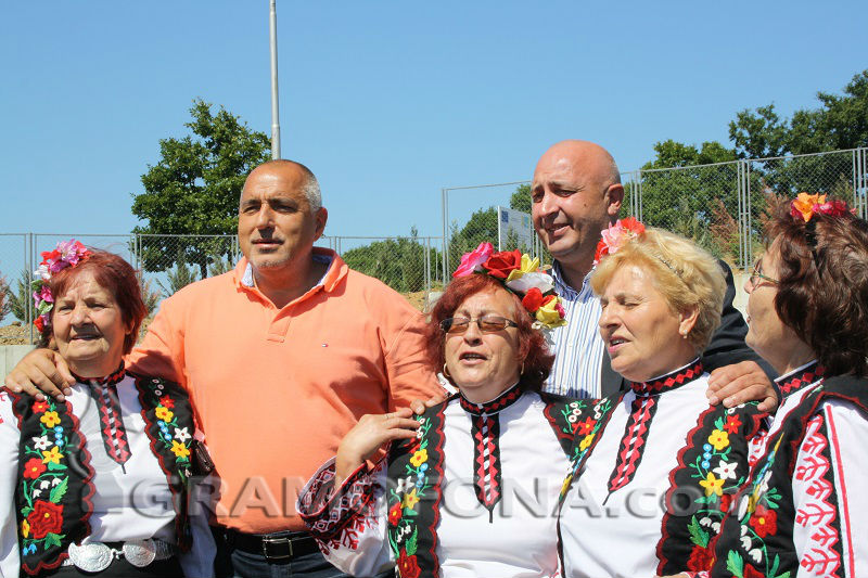 ГЕРБ и БСП в спор, чий е Илиян Янчев