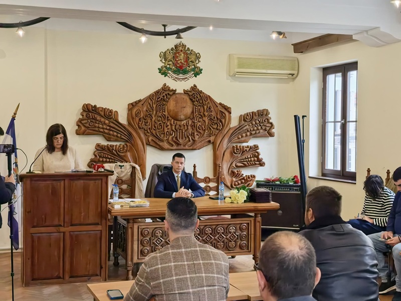 Площадът в Царево ще носи името „Стефан Данаилов“