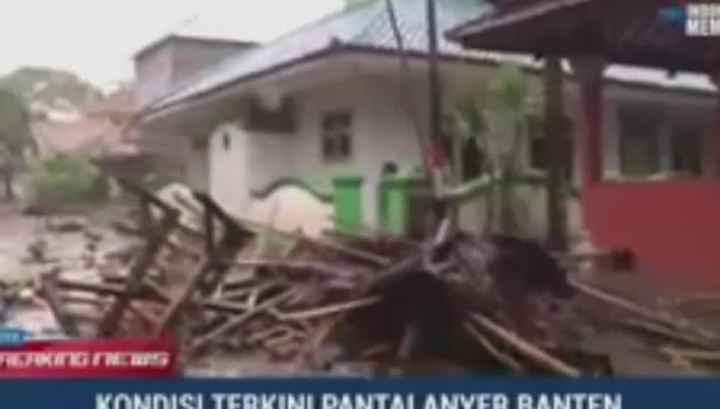 Жертвите на цунамито в Индонезия растат, вече са 168